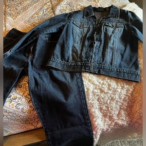 NY Jeans! Jacket with marching capris.